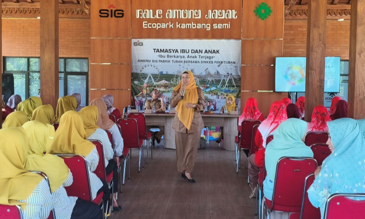 Pola Asuh Sesuai Usia, Kunci Tumbuh Kembang Anak di Era Digital